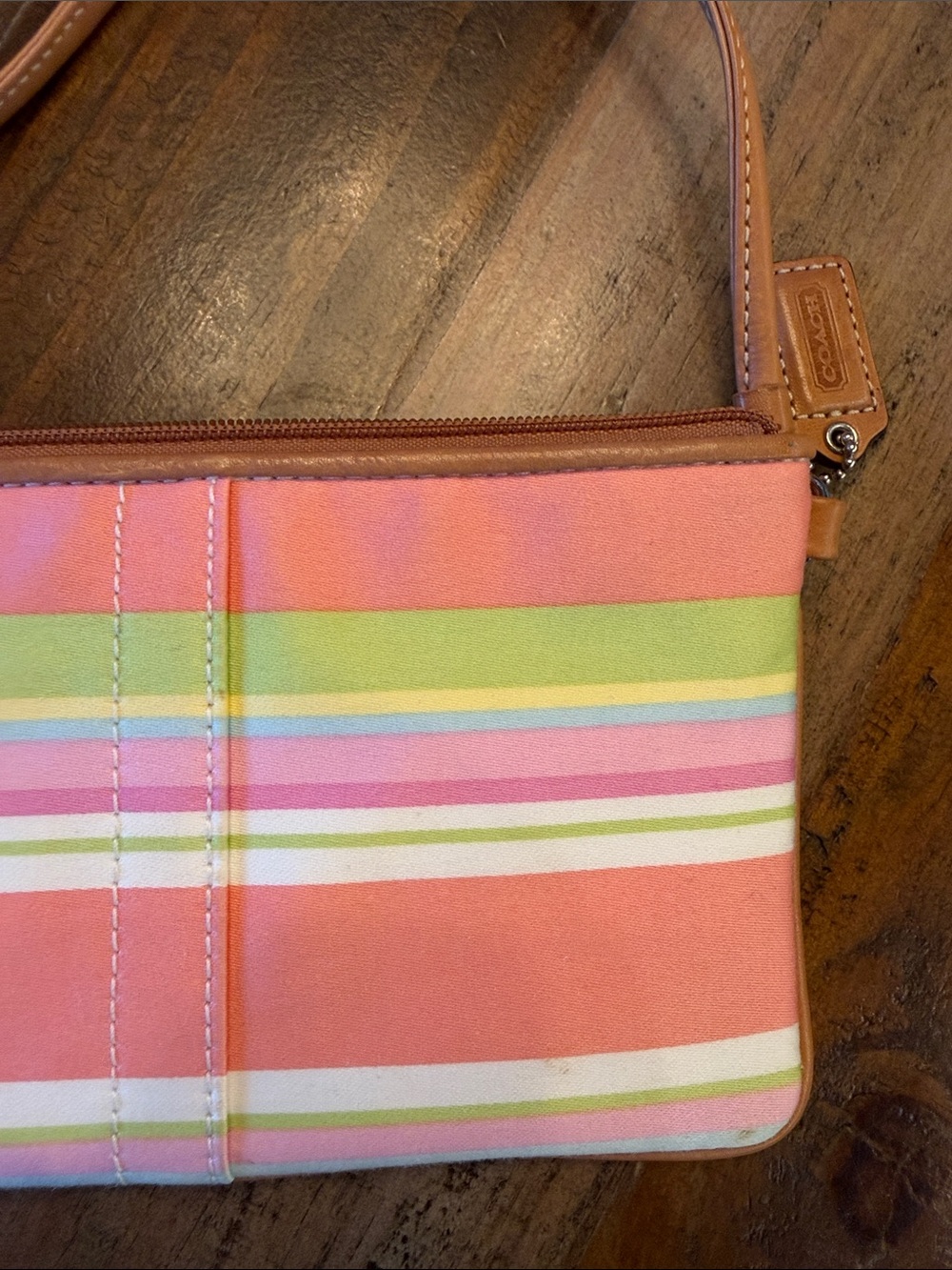 Coach Signature Hampton Stripped Wrislet. Barely used, minimal signs of wear - Picture 6 of 9